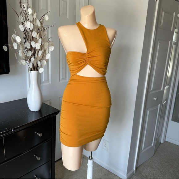 ZARA ONE SHOULDER CUT OUT MINI DRESS - Picture 5 of 13